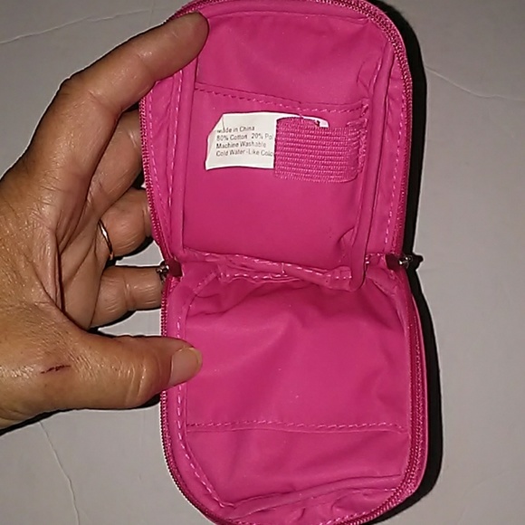 Women's UVA Wristlet - Picture 6 of 6